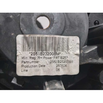 Recambio de elevalunas delantero derecho para ford fiesta (cbk) ambiente referencia OEM IAM 2S51B23200BM SOLO MECANISMO 3P