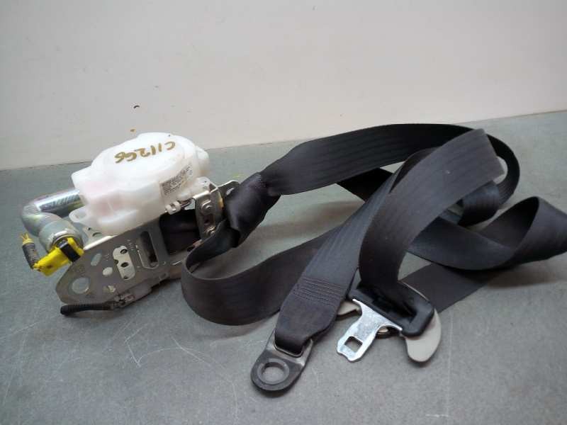 Recambio de pretensor airbag derecho para lexus is200 (ds2/is2) 2.2 d-cat referencia OEM IAM 7M7750P NEGRO 