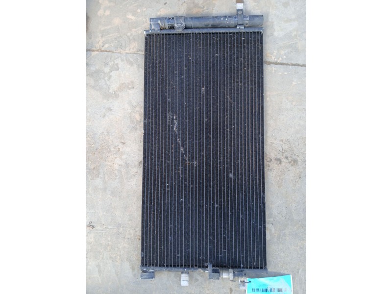 Recambio de condensador aire acondicionado para audi q5 (8rb) 2.0 tdi quattro referencia OEM IAM 8t0260401G  