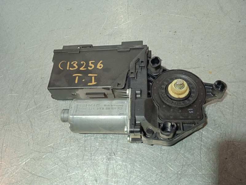 Recambio de motor elevalunas trasero izquierdo para audi a4 avant (8e) 2.0 tdi referencia OEM IAM 8E0959801A  