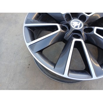 Recambio de llanta para skoda yeti (5l) 2.0 tdi referencia OEM IAM 5L0601025F X1 17 PULGADAS