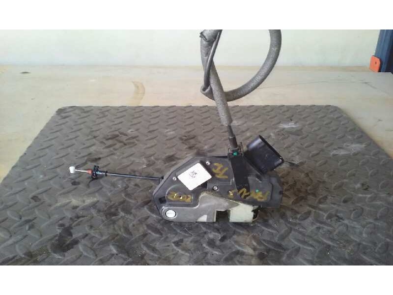 Recambio de cerradura puerta trasera izquierda para ford focus lim. (cb8) ambiente referencia OEM IAM BM5AA26413AB  4 PINS