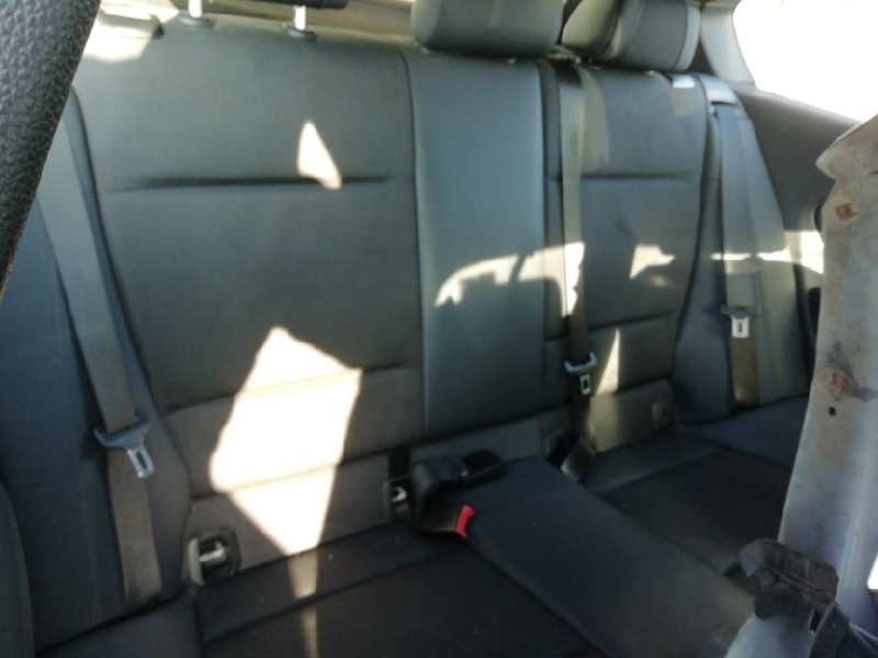 Recambio de asientos traseros para bmw serie 1 berlina (e81/e87) 118d referencia OEM IAM   