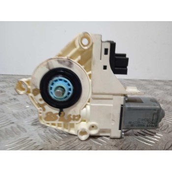 MOTOR ELEVALUNAS TRASERO DERECHO 8K0959812 966607100 6 PINS