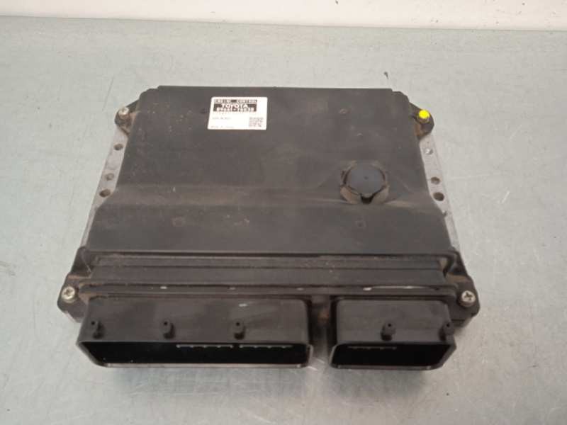 Recambio de centralita motor uce para lexus ct 200h referencia OEM IAM 8966176030 2754005531 