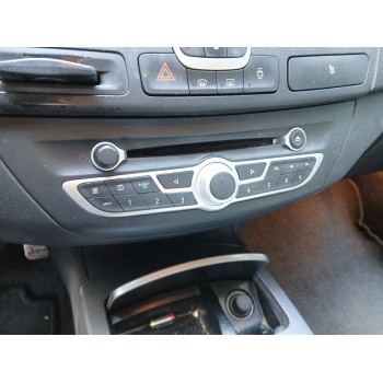 SISTEMA AUDIO / RADIO CD 