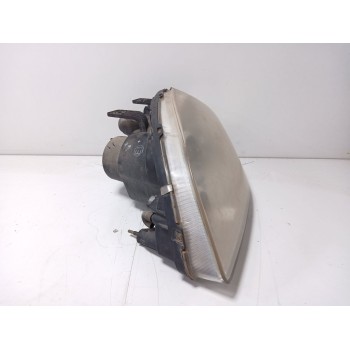 Recambio de faro derecho para chevrolet nubira sedán 1.6 referencia OEM IAM 0301001915  