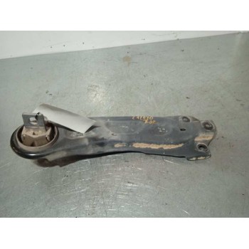 BRAZO SUSPENSION INFERIOR TRASERO DERECHO A2403500506 