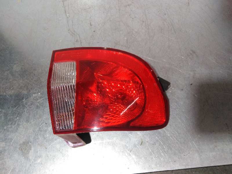 Recambio de piloto trasero izquierdo para hyundai getz (tb) 1.1 básico referencia OEM IAM 924011C5XX  