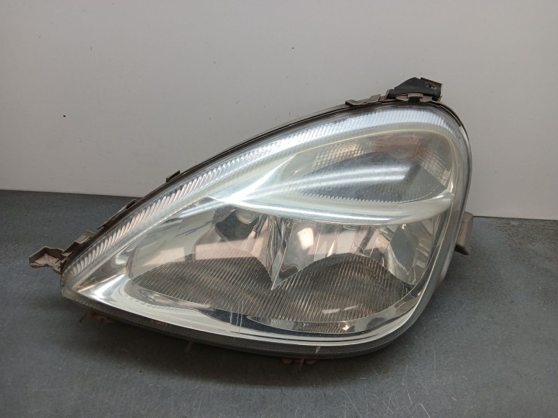Recambio de faro izquierdo para mercedes-benz clase a (w168) 140 (168.031) referencia OEM IAM a1688201761  0301192201