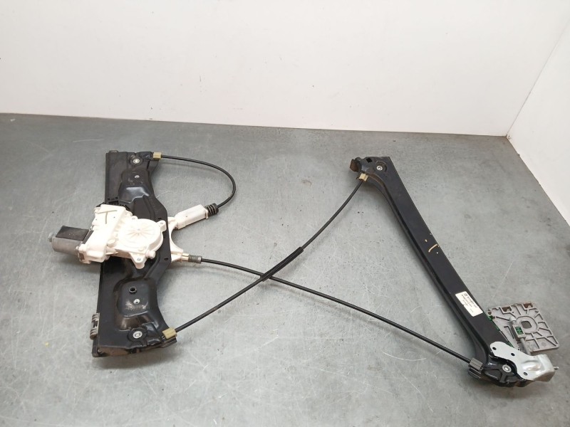 Recambio de elevalunas delantero izquierdo para opel astra h twintop (a04) 1.9 cdti (l67) referencia OEM IAM 13193231  