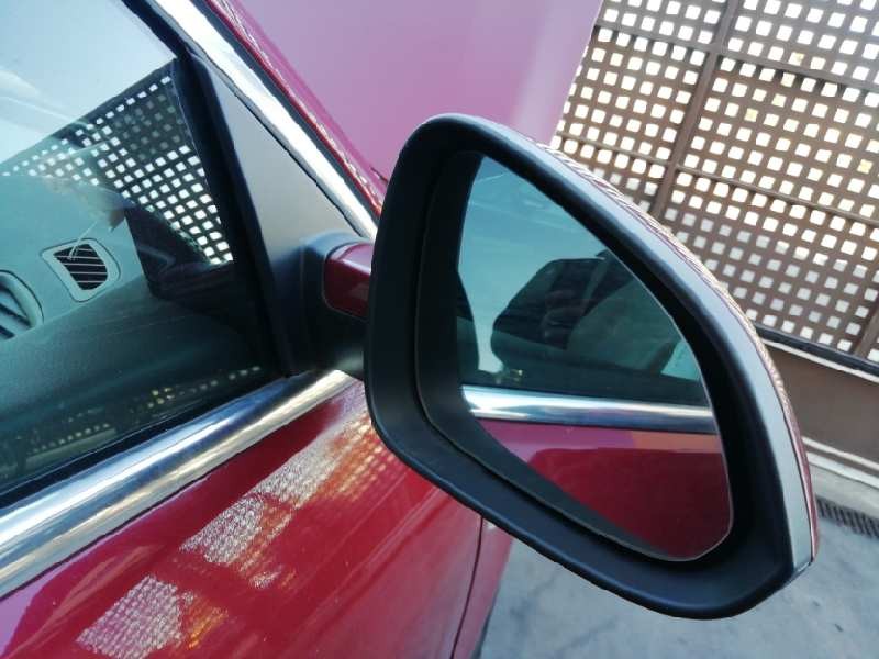 Recambio de retrovisor derecho para opel insignia berlina cosmo referencia OEM IAM 13269585  