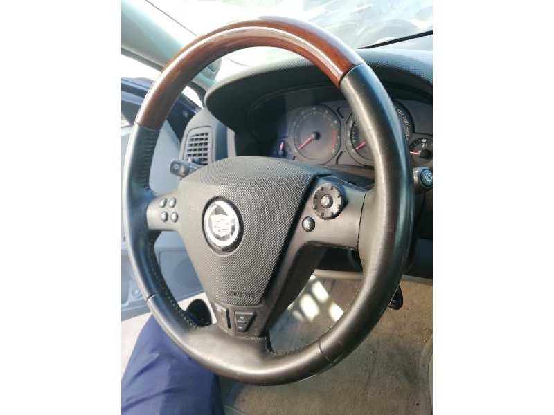 Recambio de volante para cadillac cts 3.2 elegance referencia OEM IAM  SIN AIRBAG 