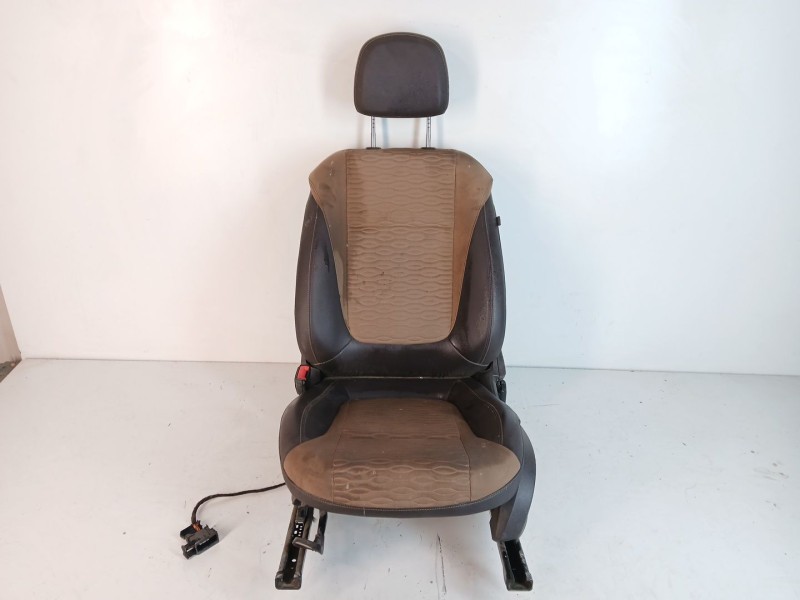 Recambio de asiento delantero izquierdo para opel zafira tourer c (p12) 2.0 cdti (75) referencia OEM IAM   