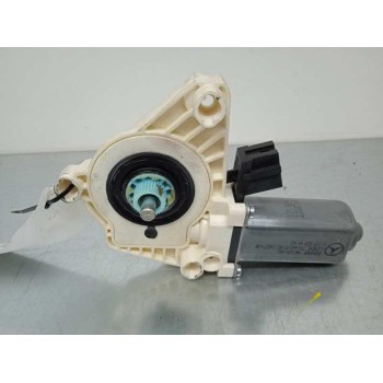 MOTOR ELEVALUNAS DELANTERO DERECHO A1698204442 5 PUERTAS 6 PINS