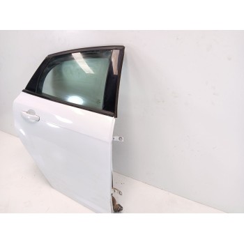 Recambio de puerta trasera derecha para ford focus iii 1.6 tdci referencia OEM IAM 2172759  