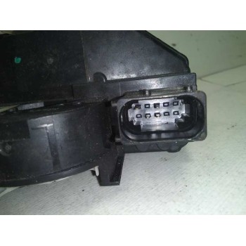 Recambio de cerradura puerta trasera derecha para chevrolet cruze hatchback lt+ referencia OEM IAM 13579566  