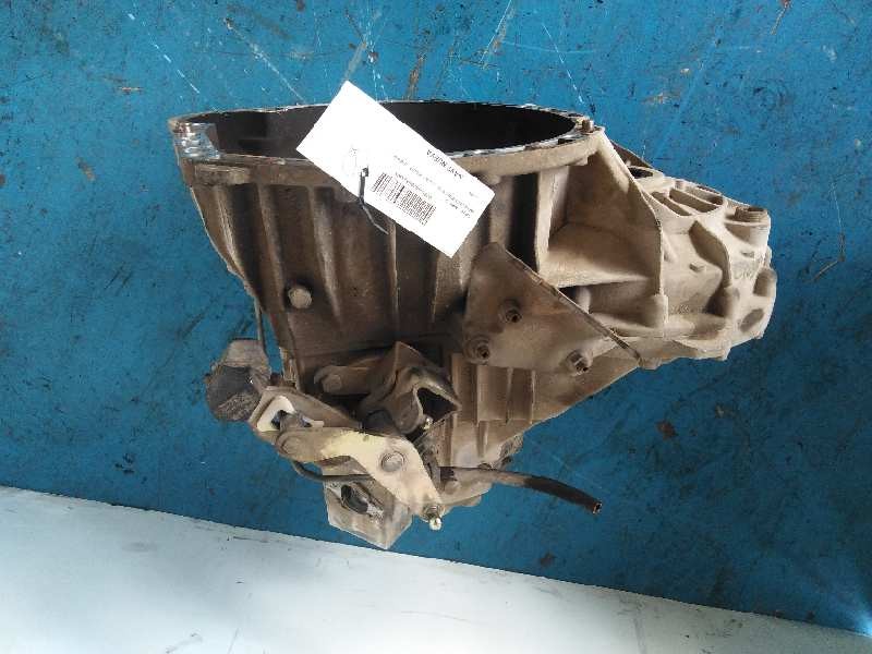 Recambio de caja cambios para mercedes-benz vito (w638) caja cerrada referencia OEM IAM 711698 MANUAL 