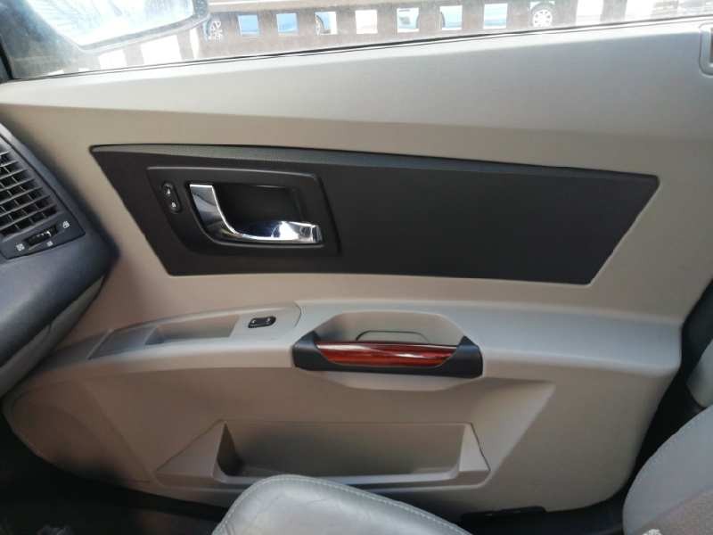 Recambio de guarnecido puerta delantera derecha para cadillac cts 3.2 elegance referencia OEM IAM  SIN BOTONERA 