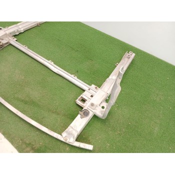 Recambio de travesaño inferior para bmw x1 (f48) sdrive 20 d referencia OEM IAM   