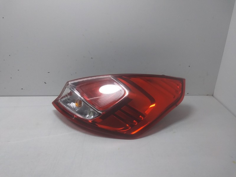 Recambio de piloto trasero derecho para ford fiesta vi (cb1, ccn) 1.25 referencia OEM IAM C1BB13404A  