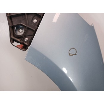 Recambio de aleta delantera izquierda para opel astra j (p10) 2.0 cdti (68) referencia OEM IAM 13390002  