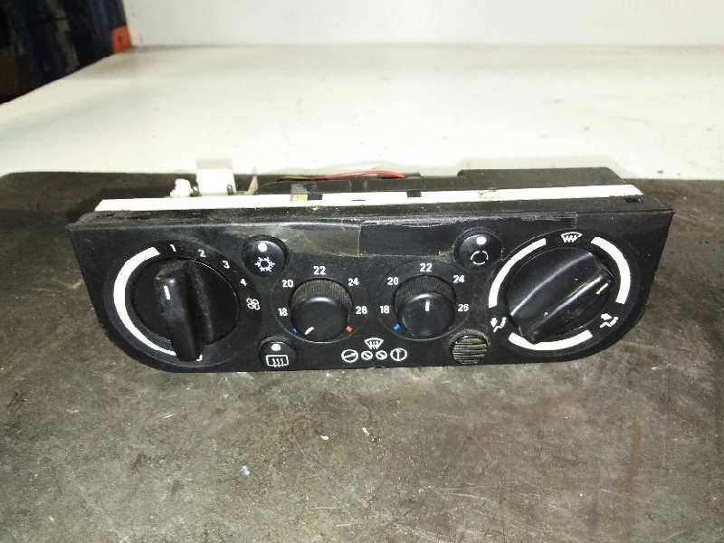 Recambio de mando calefaccion / aire acondicionado para bmw serie 3 berlina (e36) referencia OEM IAM 1387340  