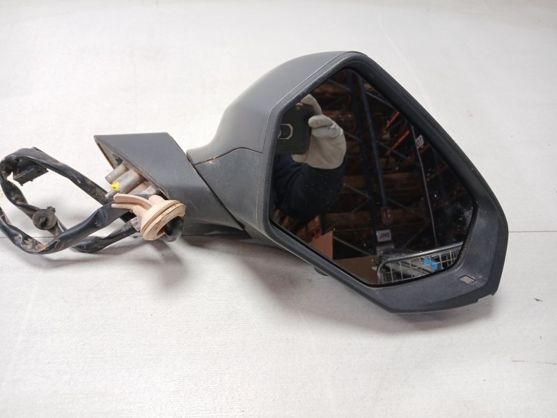 Recambio de retrovisor derecho para seat leon sportstourer (kl8, kld) 2.0 tdi referencia OEM IAM   