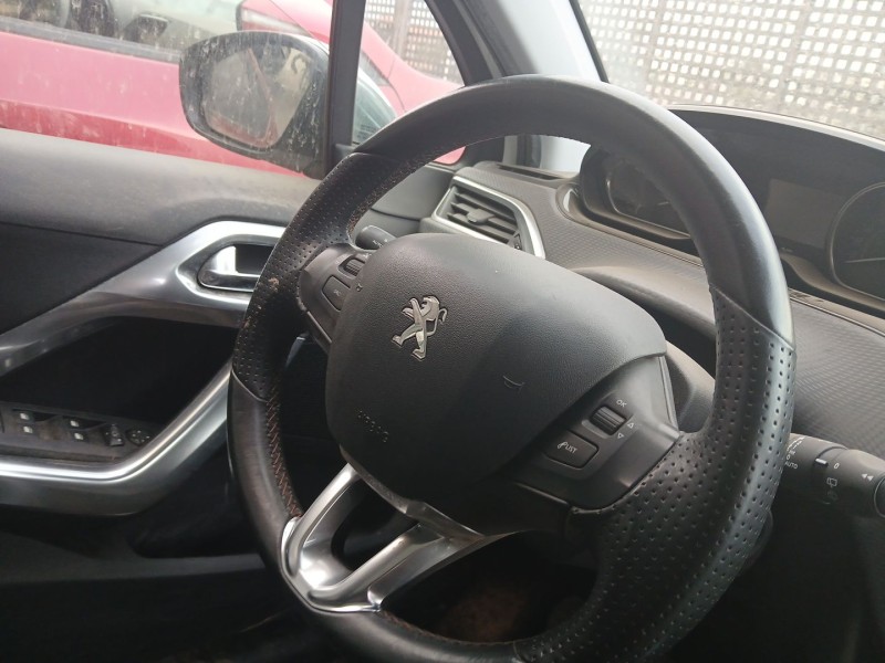 Recambio de volante para peugeot 2008 i (cu_) 1.2 thp 130 / puretech 130 referencia OEM IAM   