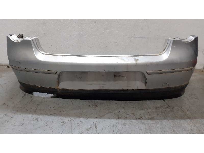 Recambio de paragolpes trasero para volkswagen passat berlina (3c2) highline referencia OEM IAM 3C5807417 GRIS 