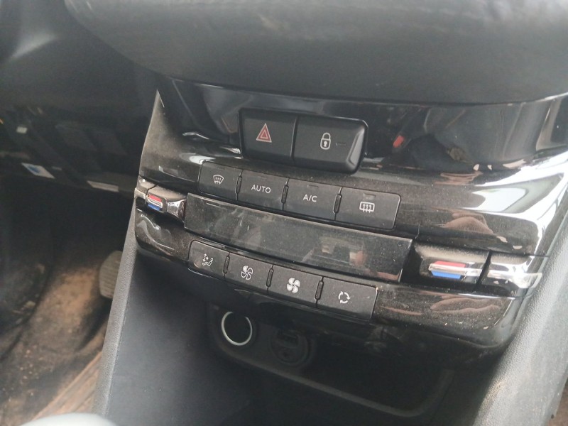 Recambio de mando climatizador para peugeot 2008 i (cu_) 1.2 thp 130 / puretech 130 referencia OEM IAM   