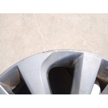 Recambio de llanta para toyota auris touring sports (e18) hybrid active referencia OEM IAM   