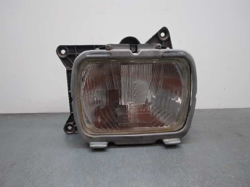 Recambio de faro derecho para nissan patrol iii/2 station wagon (w260) 2.8 td referencia OEM IAM   