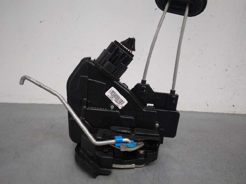 Recambio de cerradura puerta trasera derecha para kia niro drive referencia OEM IAM 81420G5000 5 CABLES 