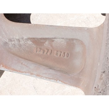 Recambio de llanta para toyota auris touring sports (e18) hybrid active referencia OEM IAM   