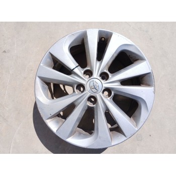 Recambio de llanta para toyota auris touring sports (e18) hybrid active referencia OEM IAM   