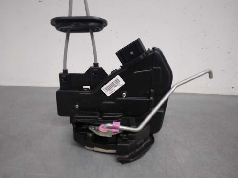 Recambio de cerradura puerta trasera izquierda para kia niro drive referencia OEM IAM   