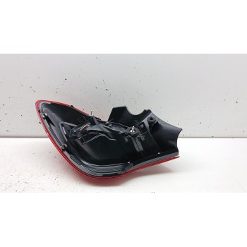 Recambio de piloto trasero derecho para opel corsa e referencia OEM IAM 1222568 NUEVO 3 PUERTAS