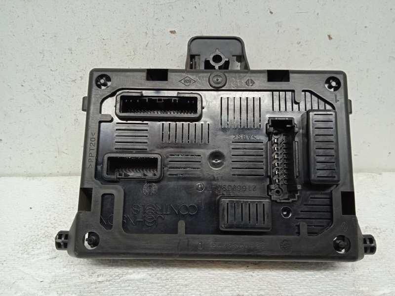 Recambio de modulo electronico para renault clio grandtour 20 aniversario referencia OEM IAM 8201054129 BCM 