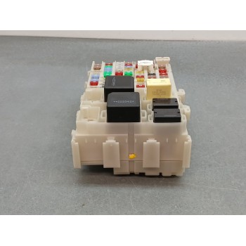 Recambio de caja reles / fusibles para renault megane e-tech suv ev40 referencia OEM IAM 243802061r  