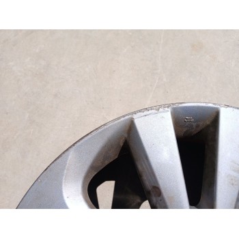 Recambio de llanta para toyota auris touring sports (e18) hybrid active referencia OEM IAM   