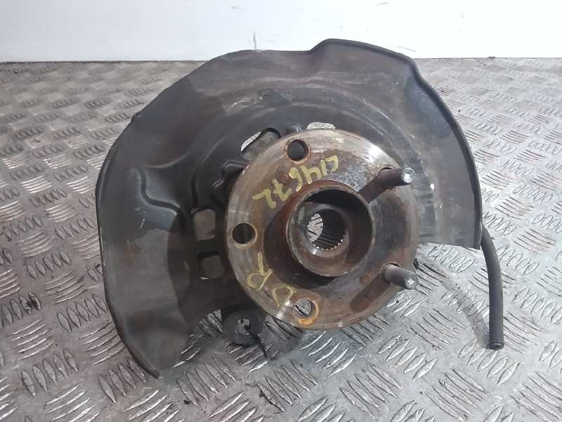 Recambio de mangueta delantera derecha para toyota auris hybrid active referencia OEM IAM   