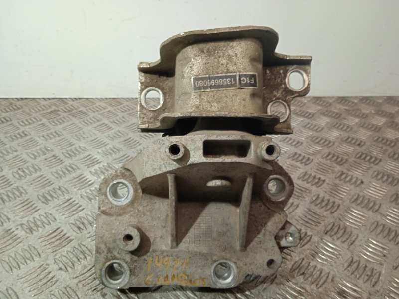 Recambio de soporte motor izquierdo para fiat ducato caravana referencia OEM IAM 1358696080  
