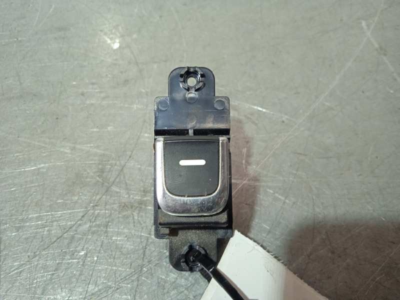 Recambio de mando elevalunas trasero derecho para kia carens ( ) 1.7 crdi cat referencia OEM IAM 93580A4010  