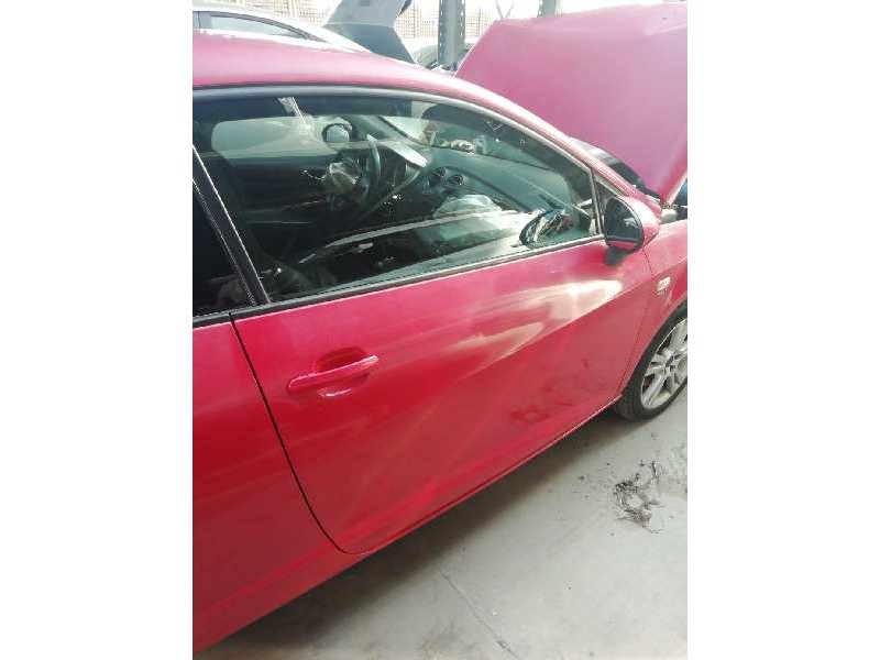 Recambio de puerta delantera derecha para seat ibiza sc (6j1) sport referencia OEM IAM  3 PUERTAS ROJO
