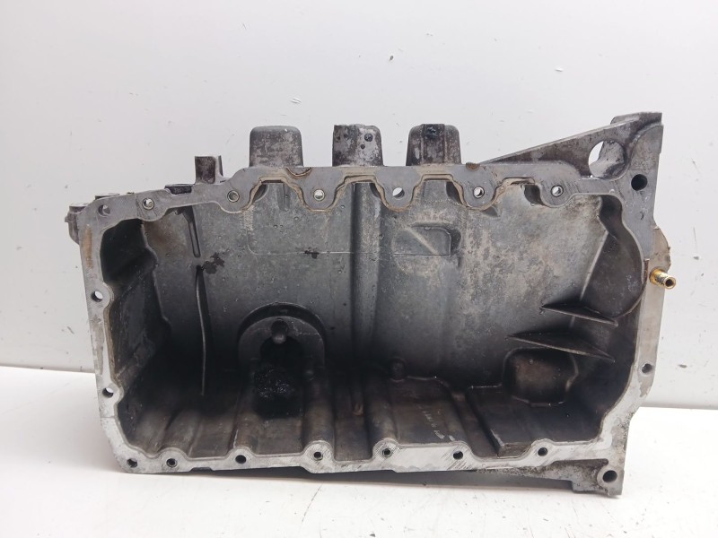 Recambio de carter para audi a6 berlina (4f2) 2.0 tdi referencia OEM IAM   