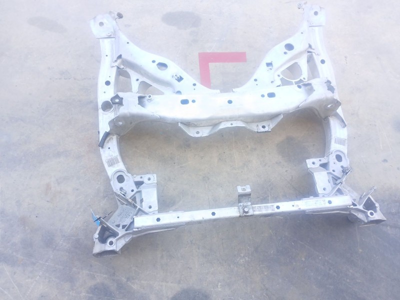 Recambio de puente delantero para bmw serie 5 gran turismo (f07) 3.0 turbodiesel referencia OEM IAM 6796693  