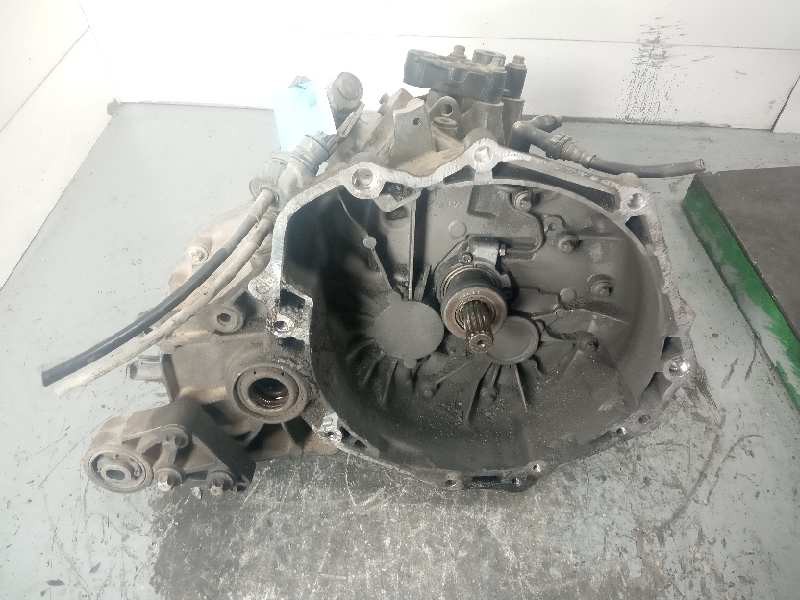 Recambio de caja cambios para opel meriva 1.7 16v cdti referencia OEM IAM   