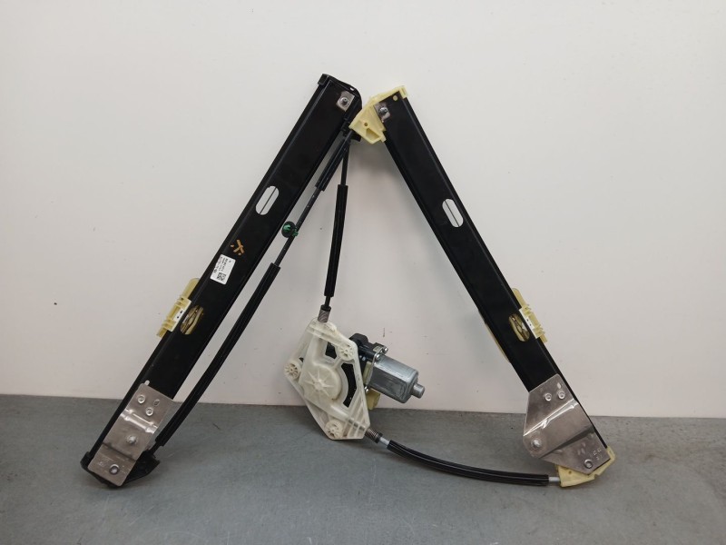 Recambio de elevalunas delantero izquierdo para audi a1 sportback (gba) referencia OEM IAM 82g837461a 8w0959801 2 pines