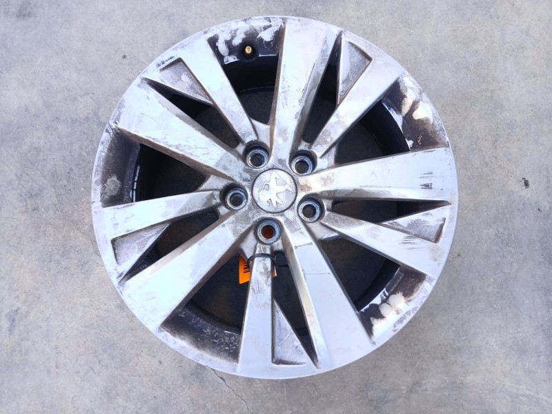 Recambio de llanta para peugeot 3008 ii suv (mc_, mr_, mj_, m4_) 1.5 bluehdi 130 referencia OEM IAM 9809687177  